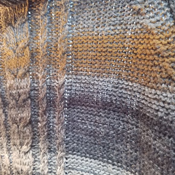 LOVESTICH Earthy Tone and Cozy Sweater Size L - Picture 4 of 10